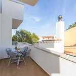 Alison Apartament *
